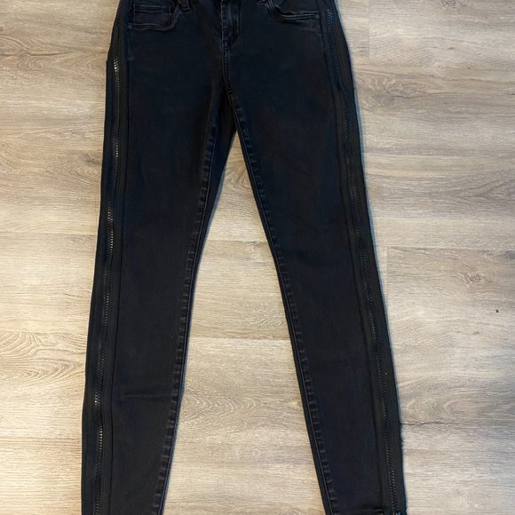 Blank NYC The Reade Skinny Jeans in Size 26 - Picture 2 of 4